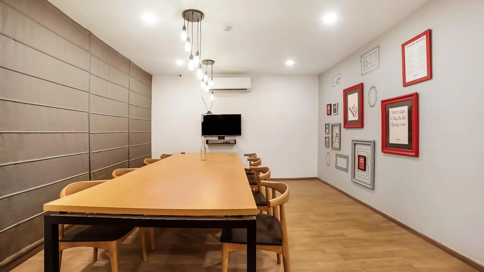 Super Townhouse 158 Near Netaji Subhash Marg Near Appu Ghar Hotel Gurgaon