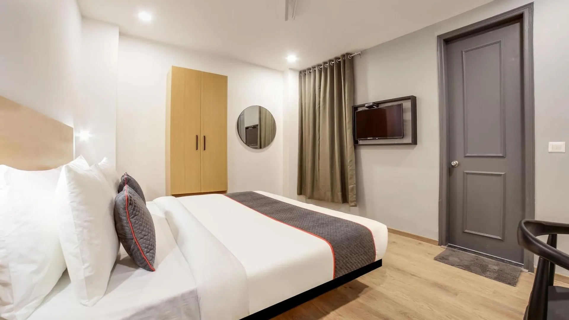 Super Townhouse 158 Near Netaji Subhash Marg Near Appu Ghar Hotel Gurgaon 4*,  India