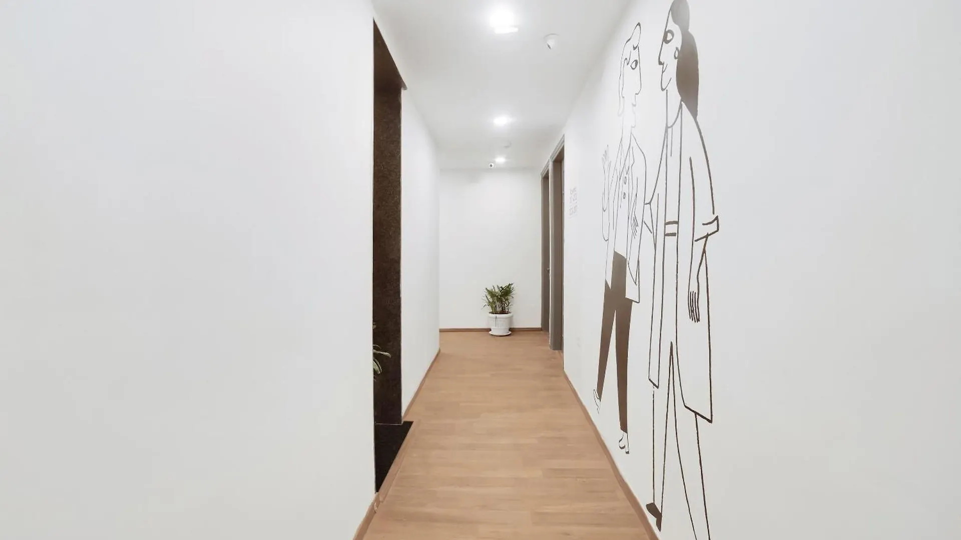 Super Townhouse 158 Near Netaji Subhash Marg Near Appu Ghar Hotel Gurgaon