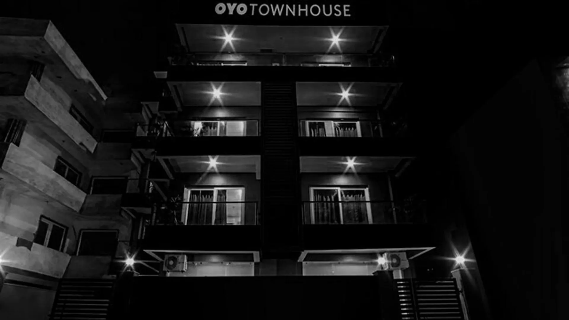 Super Townhouse 158 Near Netaji Subhash Marg Near Appu Ghar Hotel Gurgaon