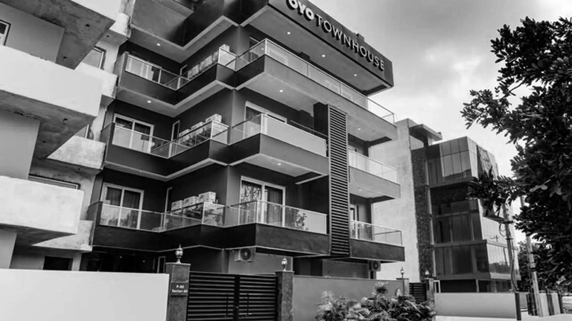 Super Townhouse 158 Near Netaji Subhash Marg Near Appu Ghar Hotel Gurgaon
